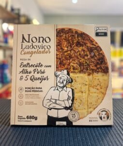 Pizza Nono Ludovíco Entrecôte com Alho Poró e 5 Queijos 680g